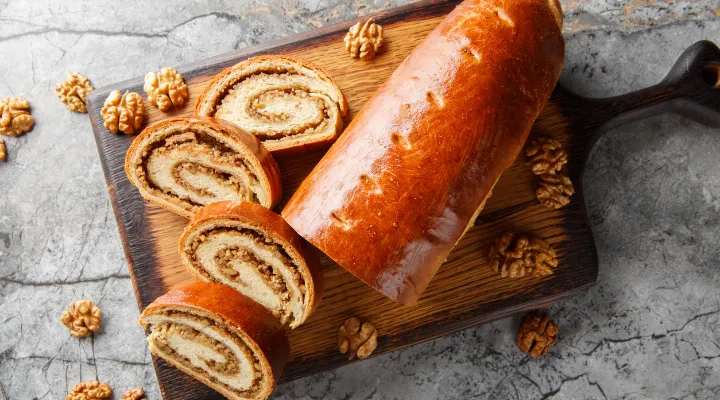 Karácsonyi sütemények – a diós és mákos bejgli rejtett kincsei