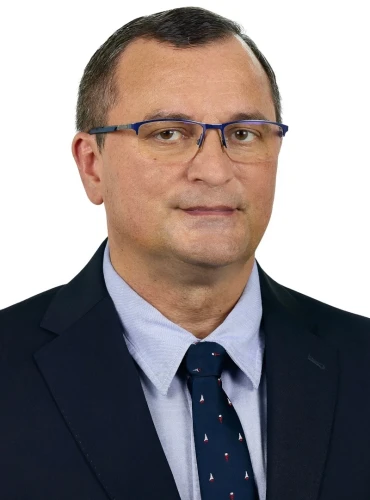 M.D. László Papp  