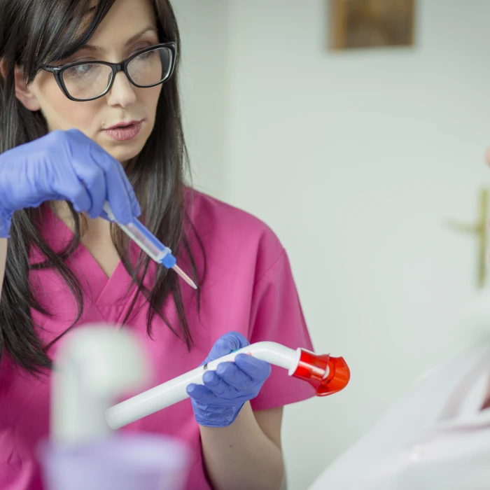 Screening tests and oral hygiene treatments